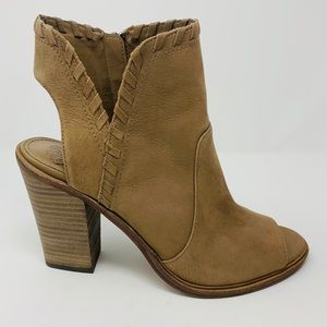 Vince Camuto Kicetta Bootie, Size 8.5